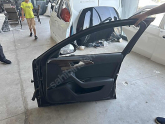 Oto Çıkma Parça / Audi / A6 / Kaporta & Karoser / Sağ Ön Kapı / Çıkma Parça 