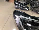 Oto Çıkma Parça / Renault / Captur / Far & Stop / Sağ Ön Far / Çıkma Parça 