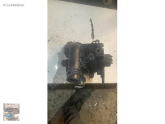 06H12100 Audi a4 passat b8 su pompası