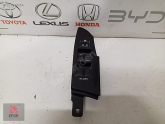 Oto Çıkma Parça / Toyota / Auris / Elektrik / Dörtlü Flaşör Düğmesi / Çıkma Parça 