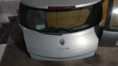 RENAULT MEGANE 2 HB BAGAJ KAPAĞI GÜÇMANLAR