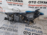 Oto Çıkma Parça / Toyota / Hilux / Far & Stop / Sağ Ön Far / Çıkma Parça 