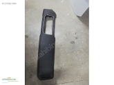 Oto Çıkma Parça / Land Rover / Range Rover / Göğüslük & Torpido / Komple Torpido / Çıkma Parça 
