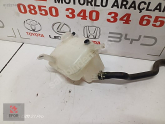 Oto Çıkma Parça / Toyota / Corolla / Radyatör / Yedek Su Deposu / Çıkma Parça 