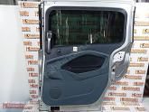 Oto Çıkma Parça / Ford / C-Max / Kaporta & Karoser / Sağ Ön Kapı / Çıkma Parça 