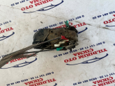 Oto Çıkma Parça / Chrysler / Neon / Kaporta & Karoser / Kapı Kilidi / Çıkma Parça 