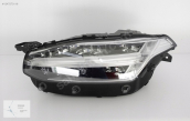 Oto Çıkma Parça / Volvo / XC90 / Far & Stop / Sağ Ön Far / Çıkma Parça 