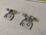 Oto Çıkma Parça / Dacia / Duster / Kaporta & Karoser / Kapı Menteşesi / Çıkma Parça 