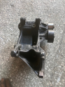 Oto Çıkma Parça / Peugeot / Partner / Motor / Bağlantı Braketi / Çıkma Parça 