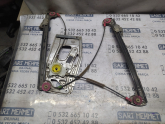 ÇIKMA BMW 5 SERİSİ E39 SAĞ ÖN CAM KRİKOSU K-820