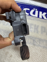 Oto Çıkma Parça / Renault / Megane / Koltuk & Döşeme / Pedal / Çıkma Parça 