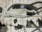 Oto Çıkma Parça / Mitsubishi / L300 / Oto Cam / Cam Krikosu / Çıkma Parça 