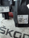 Oto Çıkma Parça / Volkswagen / Jetta / Oto Cam / Silecek Kolu / Çıkma Parça 