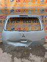 mitsubishi colt bagaj kapağı
