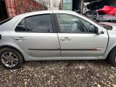 Oto Çıkma Parça / Renault / Laguna / Kaporta & Karoser / Sağ Ön Kapı / Çıkma Parça 