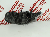 Oto Çıkma Parça / Toyota / Auris / Far & Stop / Sağ Ön Far / Çıkma Parça 