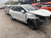 Oto Çıkma Parça / Renault / Clio / Kaporta & Karoser / Sağ Ön Kapı / Çıkma Parça 