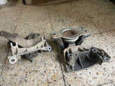 Oto Çıkma Parça / Renault / Megane / Motor / Takozu & Kulağı / Çıkma Parça 
