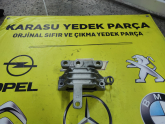 Oto Çıkma Parça / Opel / Insignia / Motor / Takozu & Kulağı / Çıkma Parça 
