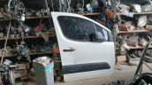 PEUGEOT PARTNER VAN SAĞ ÖN KAPI ORİJİNAL ÇIKMA DOLU
