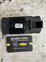 Oto Çıkma Parça / Opel / Vectra / Oto Cam / Cam Düğmesi / Çıkma Parça 