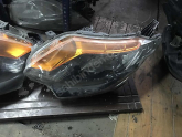Oto Çıkma Parça / Mitsubishi / L200 / Far & Stop / Sol Ön Far / Çıkma Parça 