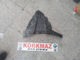 Oto Çıkma Parça / Porsche / Macan / Tampon / Tampon Braketi / Çıkma Parça 