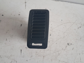 Oto Çıkma Parça / Volkswagen / Polo / Göğüslük & Torpido / Difüzör / Çıkma Parça 