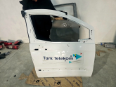 Oto Çıkma Parça / Ford / Tourneo Courier / Kaporta & Karoser / Sağ Ön Kapı / Çıkma Parça 