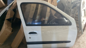 Renault Clio 2 sağ ön kapı hatasız beyaz
