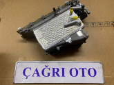 Oto Çıkma Parça / Volkswagen / Passat / Motor / Emme Manifoldu / Çıkma Parça 