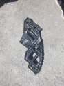 VOLKSWAGEN GOLF 6 FAR YUVASI BRAKETİ SAĞ 5K0807227