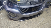 Peugeot 2008 ön tampon dolu