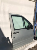 Oto Çıkma Parça / Ford / Tourneo Connect / Kaporta & Karoser / Sağ Ön Kapı / Çıkma Parça 