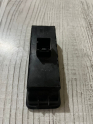 Oto Çıkma Parça / Volkswagen / Golf / Oto Cam / Cam Düğmesi / Çıkma Parça 