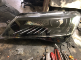Oto Çıkma Parça / Skoda / Superb / Far & Stop / Sol Ön Far / Çıkma Parça 