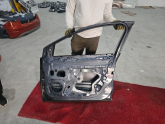 Oto Çıkma Parça / Renault / Megane / Kaporta & Karoser / Sağ Ön Kapı / Çıkma Parça 