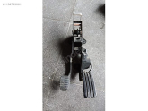 Renault Megane2 gaz fren pedal seti 3.000 TL