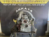 Oto Çıkma Parça / Renault / Trafic / Motor / Silindir Kapağı / Çıkma Parça 