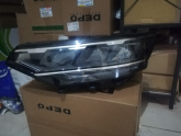Oto Çıkma Parça / Volkswagen / Passat / Far & Stop / Sağ Ön Far / Çıkma Parça 