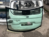Oto Çıkma Parça / Ford / Tourneo Courier / Oto Cam / Ön Cam / Çıkma Parça 
