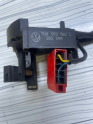 Oto Çıkma Parça / Volkswagen / Transporter / Elektrik / Sinyal Kolu / Çıkma Parça 