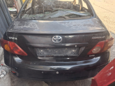 Toyota Corolla Arka Çamurluk Bagaj Kapağı Takım set Çıkma Orjinal