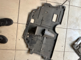 Toyota avensis 2009-2015 motor alt muhafaza orjinal çıkma