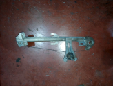 Peugeot 206 çıkma sağ arka cam kirkosu