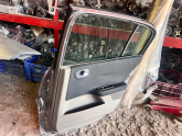 Oto Çıkma Parça / Renault / Megane / Kaporta & Karoser / Sağ Arka Kapı / Çıkma Parça 