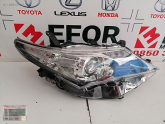 Oto Çıkma Parça / Toyota / Auris / Far & Stop / Sağ Ön Far / Çıkma Parça 