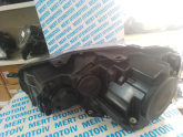 Oto Çıkma Parça / Volkswagen / Golf / Far & Stop / Sağ Ön Far / Çıkma Parça 