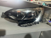 Oto Çıkma Parça / Renault / Megane / Far & Stop / Sağ Ön Far / Çıkma Parça 