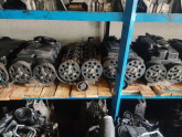 Oto Çıkma Parça / Volkswagen / Passat / Motor / Silindir Kapağı / Çıkma Parça 